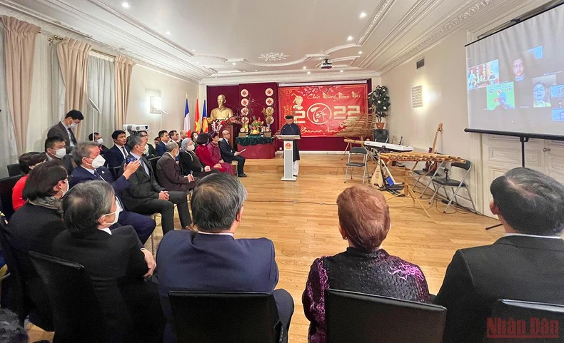 Xuân Quê hương tại Pháp -0
