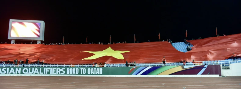 (Hiệp 1) Việt Nam 1-0 Trung Quốc: Tấn Tài mở tỷ số -0
