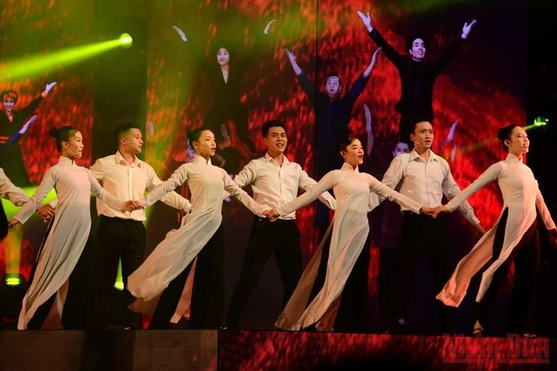 Thành phố Hồ Chí Minh tổ chức chương trình nghệ thuật Đảng là niềm tin tất thắng -0