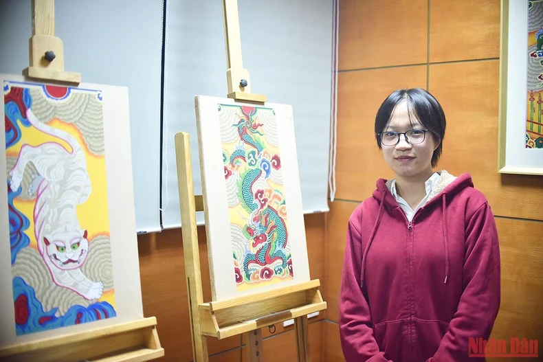 Hổ qua góc nhìn của họa sĩ -0