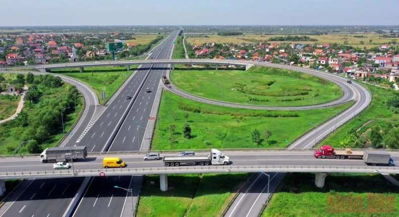 Tạo cơ chế đột phá phát triển hạ tầng giao thông -0