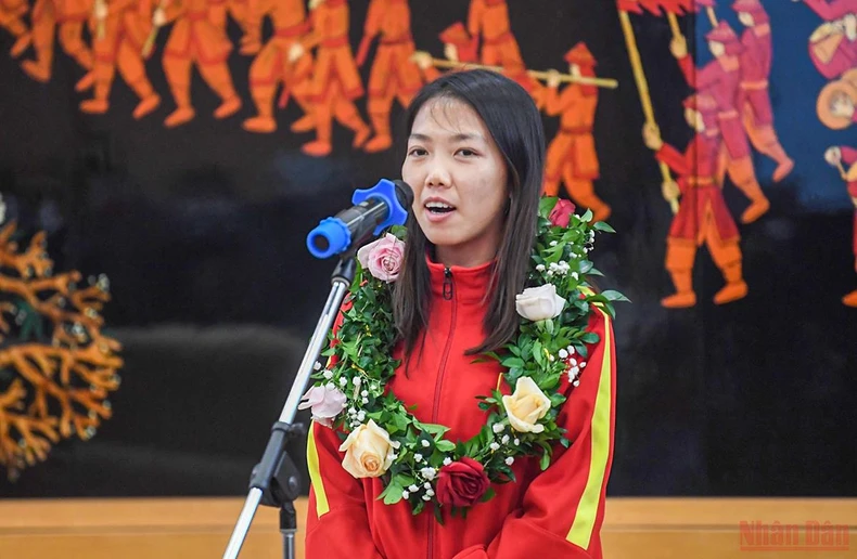 Tuyển nữ Việt Nam về nước, khép lại hành trình giành vé dự World Cup -0