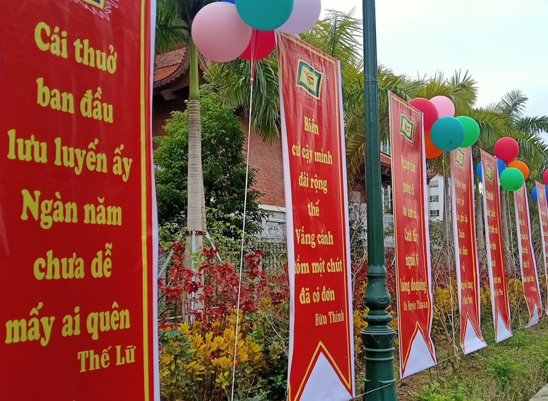 Lắng đọng cảm xúc từ Ngày thơ Việt Nam tại Thái Bình -0