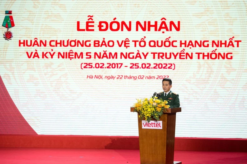 Viện Hàng không Vũ trụ Viettel đón nhận Huân chương Bảo vệ Tổ quốc hạng Nhất -0
