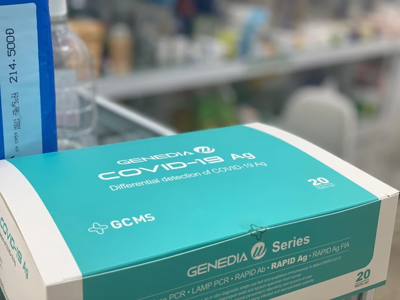 Cần sớm bình ổn giá kit test nhanh Covid-19 -0