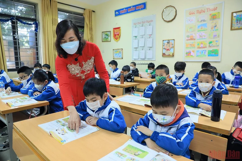 Thực hư việc sách Tiếng Việt lớp 1 bỏ dạy chữ “p”, “q” và các vần khó -0