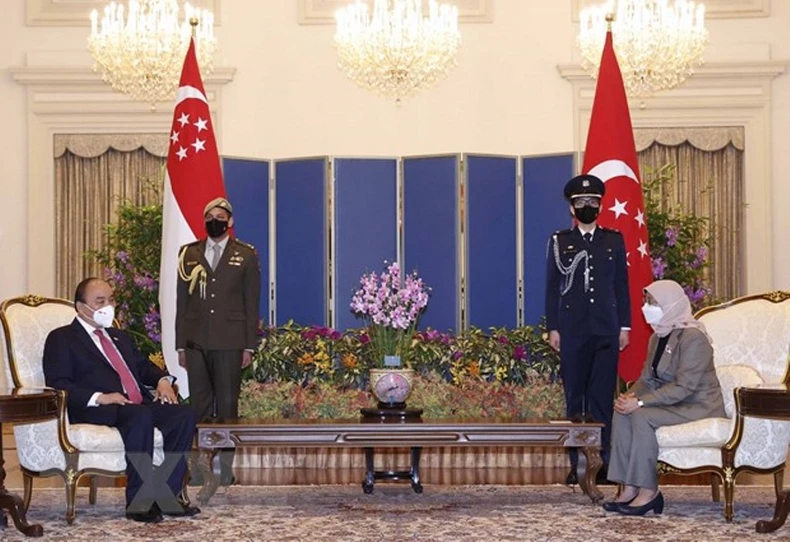 Lễ đón Chủ tịch nước Nguyễn Xuân Phúc thăm cấp Nhà nước tới Singapore -0