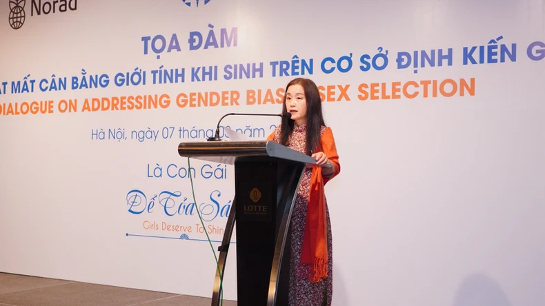 Kiểm soát mất cân bằng giới tính khi sinh trên cơ sở định kiến giới -0