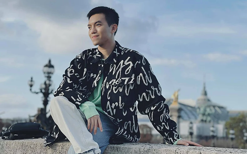 Nhà thiết kế Việt trình diễn bộ sưu tập tại Tuần lễ thời trang Milan -0