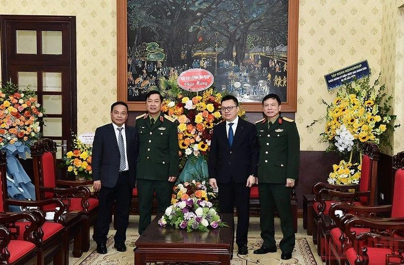 Các đơn vị, địa phương chúc mừng 71 năm Ngày Báo Nhân Dân ra số đầu -0