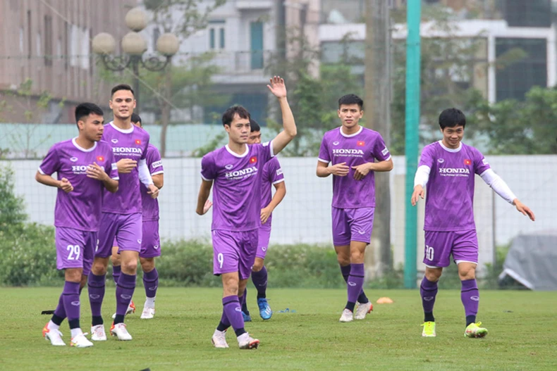 Dịch Covid-19 tiếp tục làm khó đội tuyển Việt Nam -0