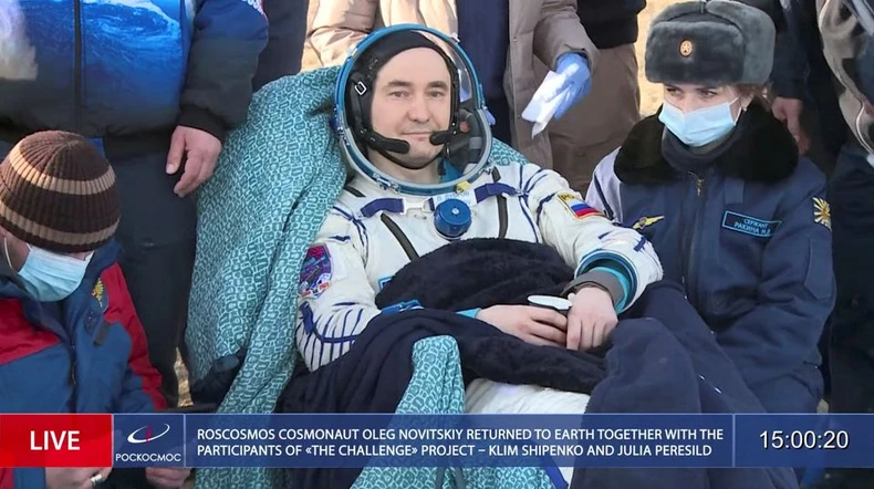 Trở về trên tàu vũ trụ Nga, phi hành gia Mỹ lập kỷ lục của NASA -0