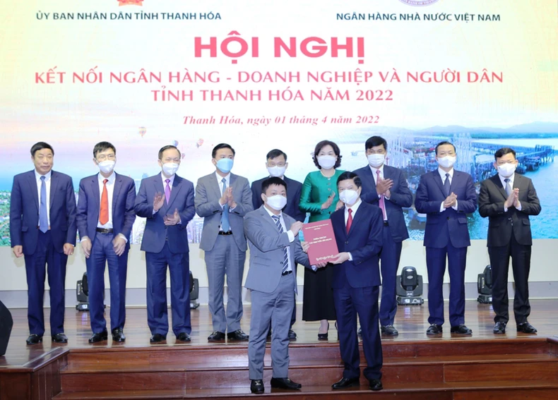 Kết nối ngân hàng-doanh nghiệp và người dân -0