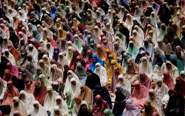 Người Hồi giáo trên khắp thế giới đón tháng lễ Ramadan -0