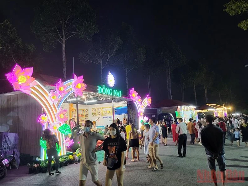 Hòa điệu cùng không gian Đờn ca tài tử Nam Bộ -0