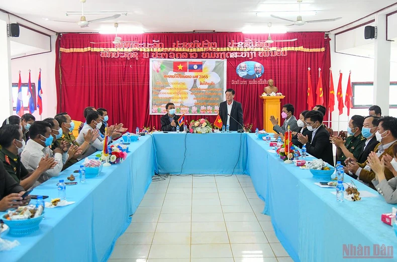 Quan hệ hữu nghị đặc biệt Việt - Lào: Tết của bạn là Tết của mình -0