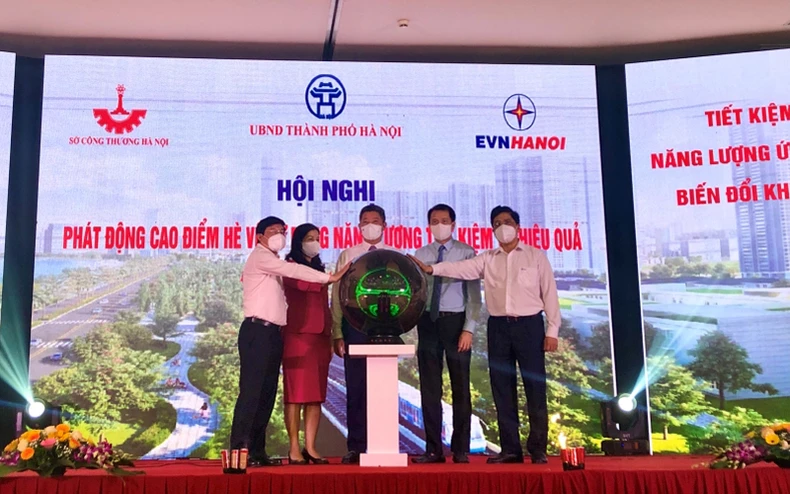 Phát động đợt cao điểm sử dụng năng lượng tiết kiệm, hiệu quả -0