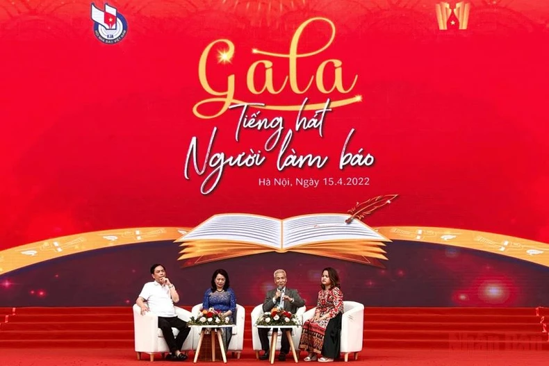 Ấn tượng Gala Tiếng hát người làm báo -0