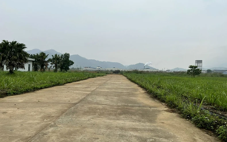 Lãng phí đất “vàng” khu công nghiệp ở Bắc Kạn -0