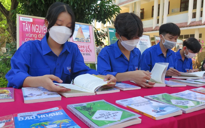Kon Tum: Khuyến khích và phát triển phong trào đọc sách trong cộng đồng -0
