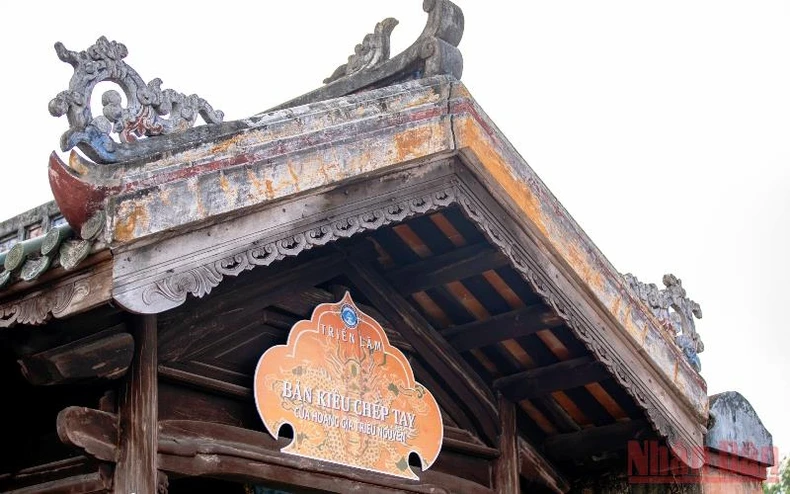 Triển lãm bản Kiều chép tay của Hoàng gia triều Nguyễn tại Đại nội Huế -0