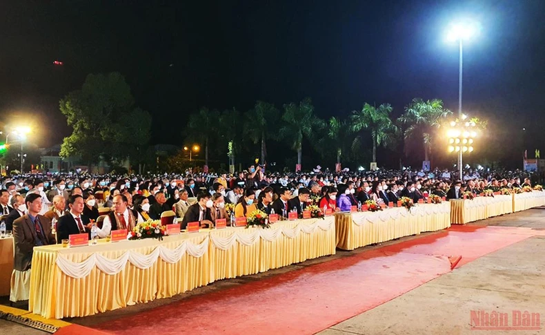 Kỷ niệm 50 năm Chiến thắng Đăk Tô-Tân Cảnh và đón nhận Bằng Xếp hạng Di tích Quốc gia đặc biệt Điểm cao 1015 và Điểm cao 1049 -0