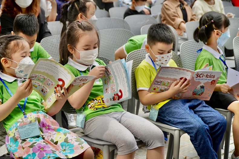 Tìm hiểu thế giới với bộ sách “Ehon” khoa học thuần Việt -0
