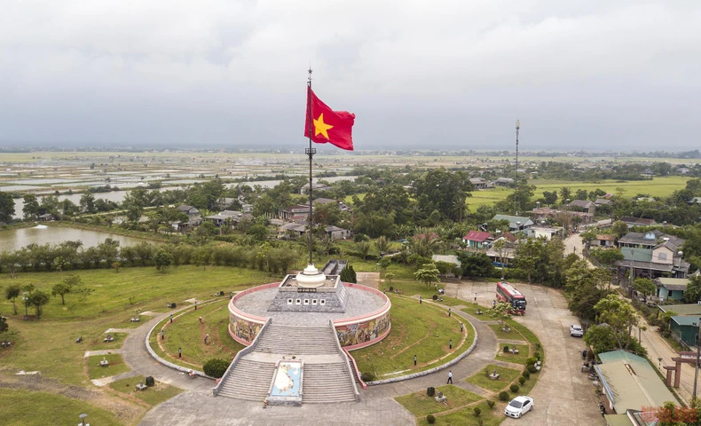 Cầu Hiền Lương – Biểu tượng khát vọng thống nhất non sông -0