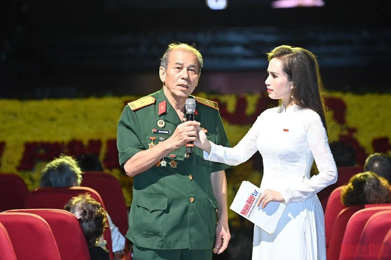 20 giờ 52 phút: Giao lưu cựu chiến binh - Thiếu tá Đào Chí Thành -0