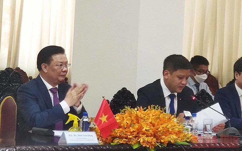 Hà Nội-Phnom Penh tăng cường quan hệ hữu nghị và hợp tác truyền thống -0