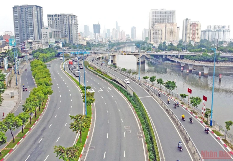 Các công trình giao thông thay đổi diện mạo đô thị TP Hồ Chí Minh -0