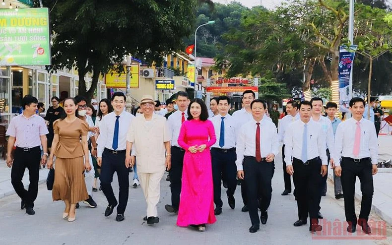 Nhiều hoạt động mở đầu Liên hoan du lịch 2022 “Đồ Sơn - sắc màu của biển” -0