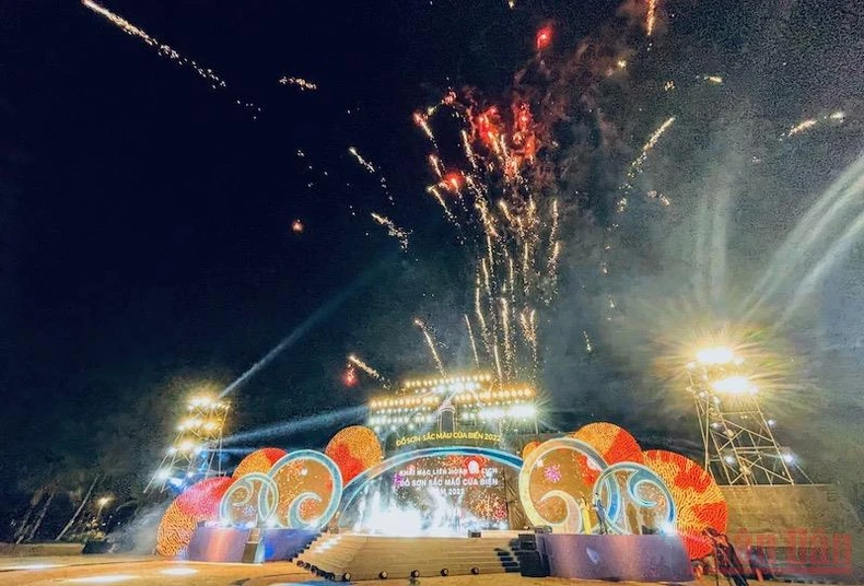 Khai mạc Liên hoan du lịch năm 2022 “Đồ Sơn - sắc màu của biển” -0