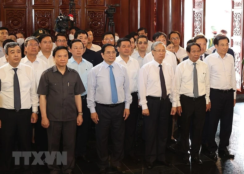 Thủ tướng dự Lễ kỷ niệm 60 năm Bác Hồ về thăm huyện Tiền Hải -2