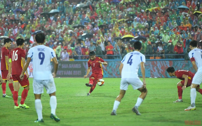 Những pha bóng đáng chú ý trong trận U23 Việt Nam - U23 Philippines -0