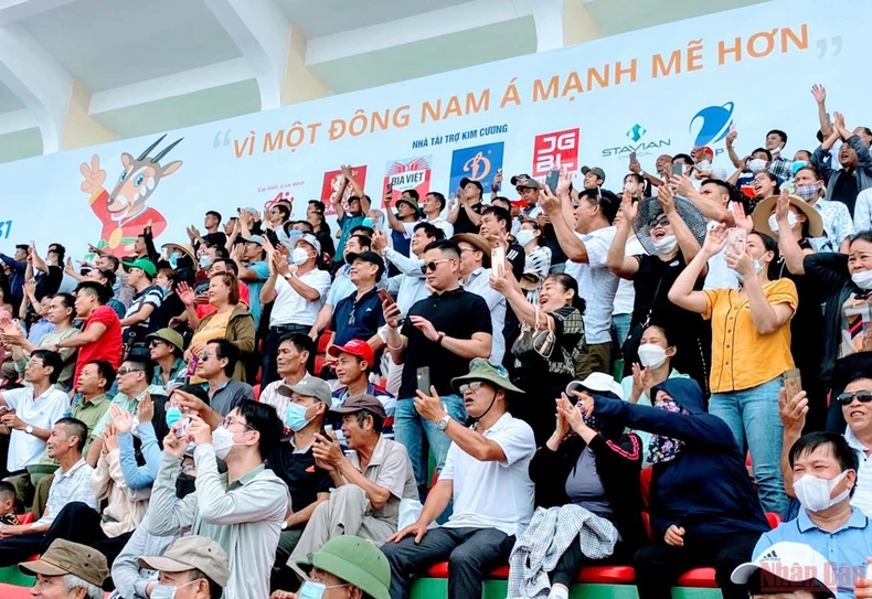 Khởi tranh môn Đua thuyền Rowing tại SEA Games 31 -0