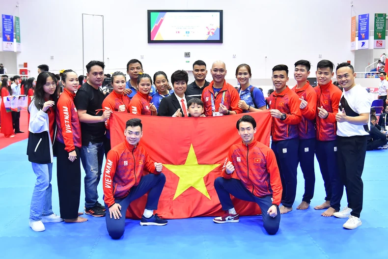 Bài biểu diễn mang về tấm huy chương Vàng đầu tiên cho Pencak Silat Việt Nam tại SEA Games 31 -6