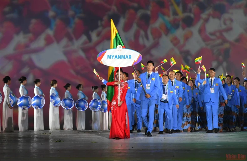 Những hình ảnh ấn tượng trong Lễ khai mạc SEA Games 31 -0