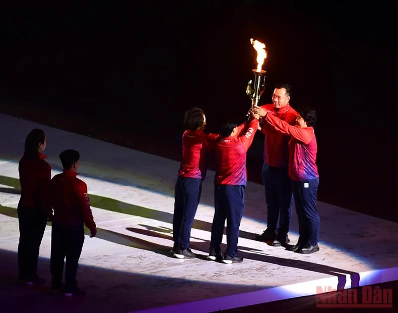 Lễ khai mạc SEA Games 31: Vì một Đông Nam Á mạnh mẽ hơn! -0