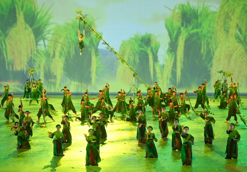 Những hình ảnh ấn tượng trong Lễ khai mạc SEA Games 31 -0