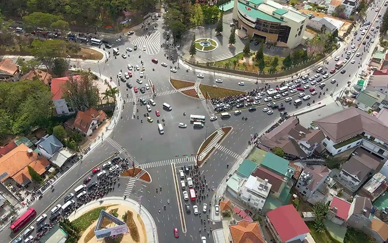 Kết nối, hoàn thiện hệ thống giao thông Tây Nguyên -0