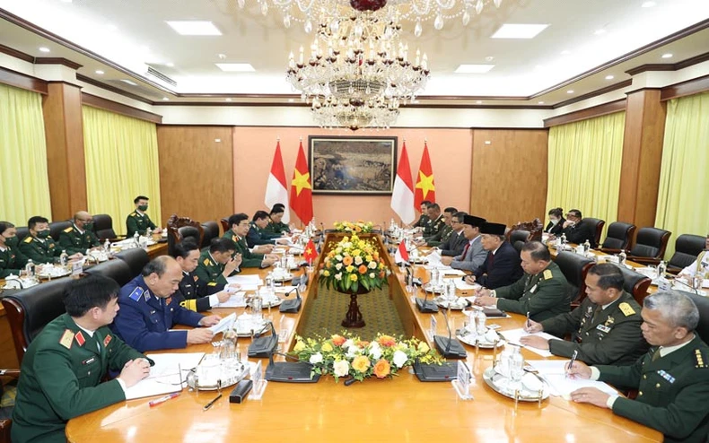Thúc đẩy hợp tác quốc phòng giữa Việt Nam và In-đô-nê-xi-a -0