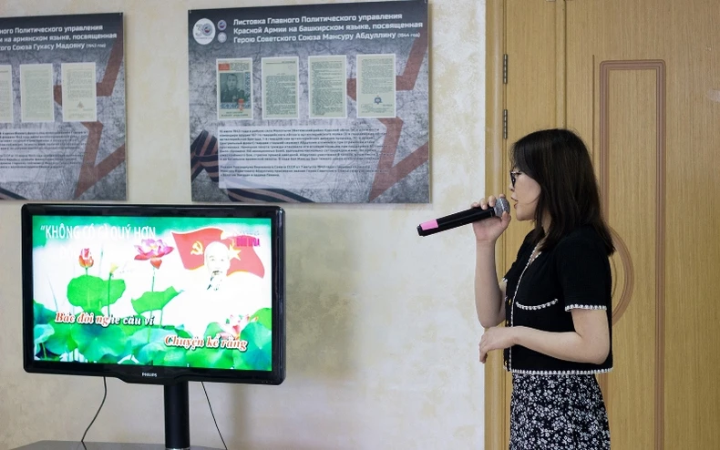 Sinh viên thi hiểu biết tiếng Việt tại Nga -0
