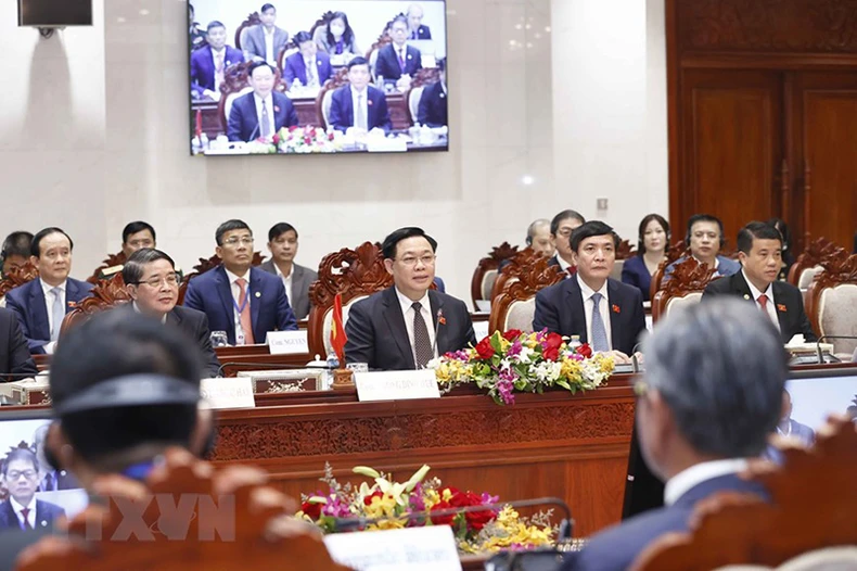 Duy trì, vun đắp mối quan hệ láng giềng gắn bó “có một không hai” giữa Việt Nam và Lào -0