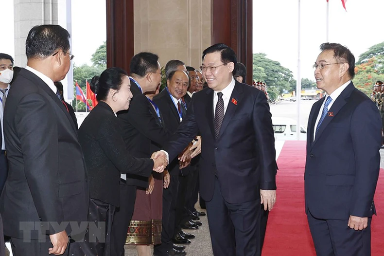 Duy trì, vun đắp mối quan hệ láng giềng gắn bó “có một không hai” giữa Việt Nam và Lào -0