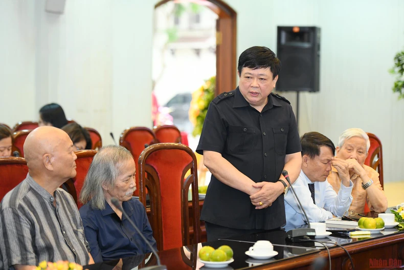 Nhân dân hàng tháng - 25 năm và hành trình của Đẹp -0
