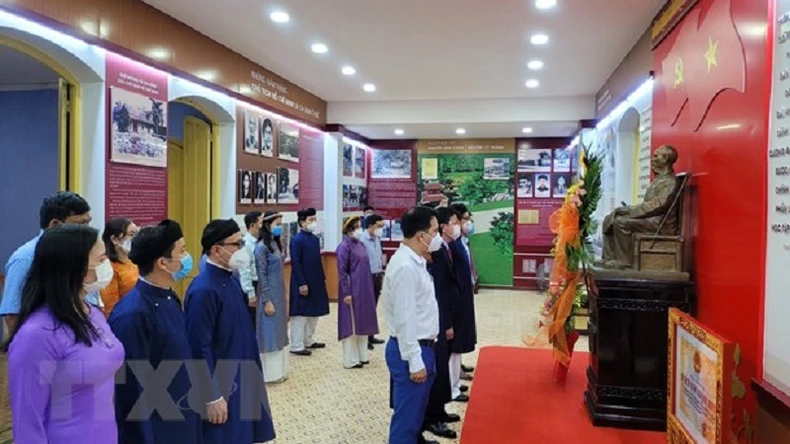 Theo dấu chân thuở niên thiếu của Chủ tịch Hồ Chí Minh ở xứ Huế -0
