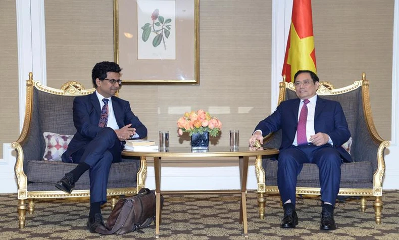 Thủ tướng gặp gỡ một số doanh nghiệp Việt kiều, tập đoàn và trường đại học của Hoa Kỳ -0