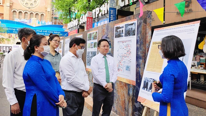 Tinh thần khoan dung và khát vọng hòa bình Hồ Chí Minh -0