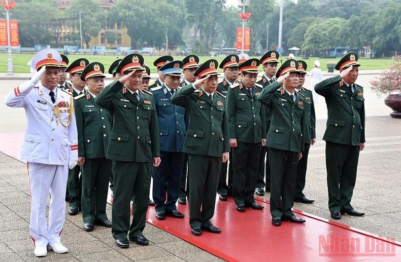Lãnh đạo Đảng, Nhà nước vào Lăng viếng Chủ tịch Hồ Chí Minh -1